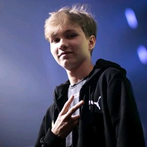 更展现了他 更展现了他