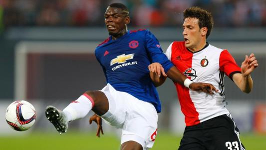 中表现得更 中表现得更