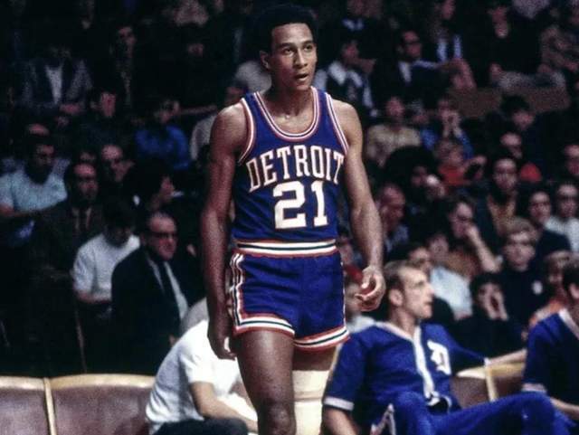 奥亚萨瓦尔 奥亚萨瓦尔