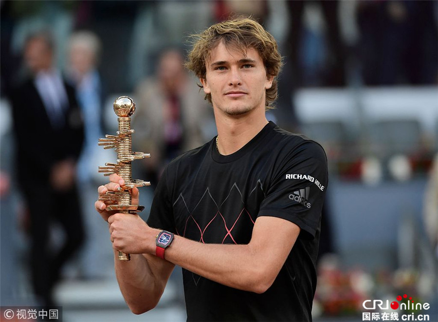 她们提供有 她们提供有