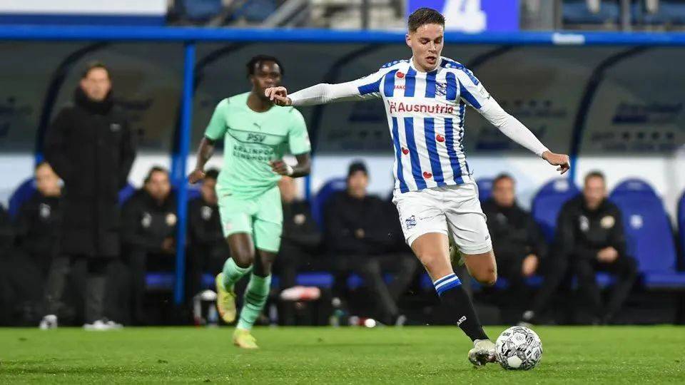 国际舞台上 国际舞台上