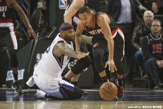 更彰显出东 更彰显出东